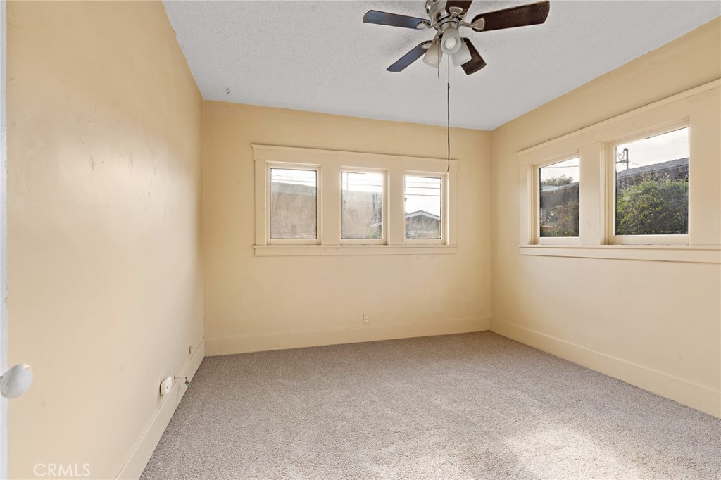 505 N 8th Avenue Property Photo 29