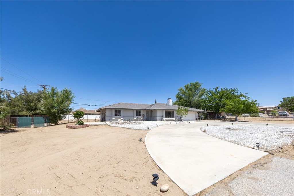 19388 Corwin Property Photo 3