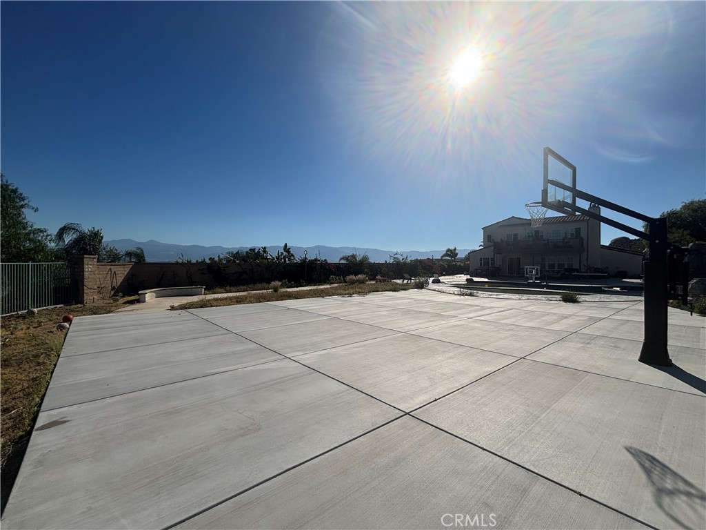 827 Baghdady Property Photo 8