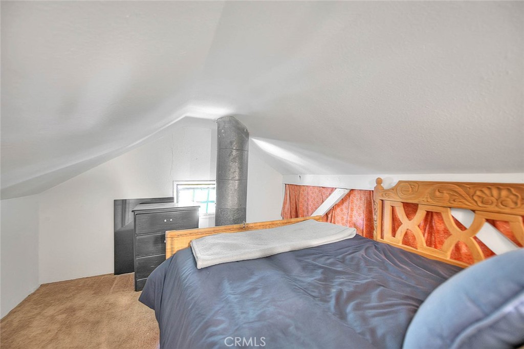 680 Buckingham Property Photo 19