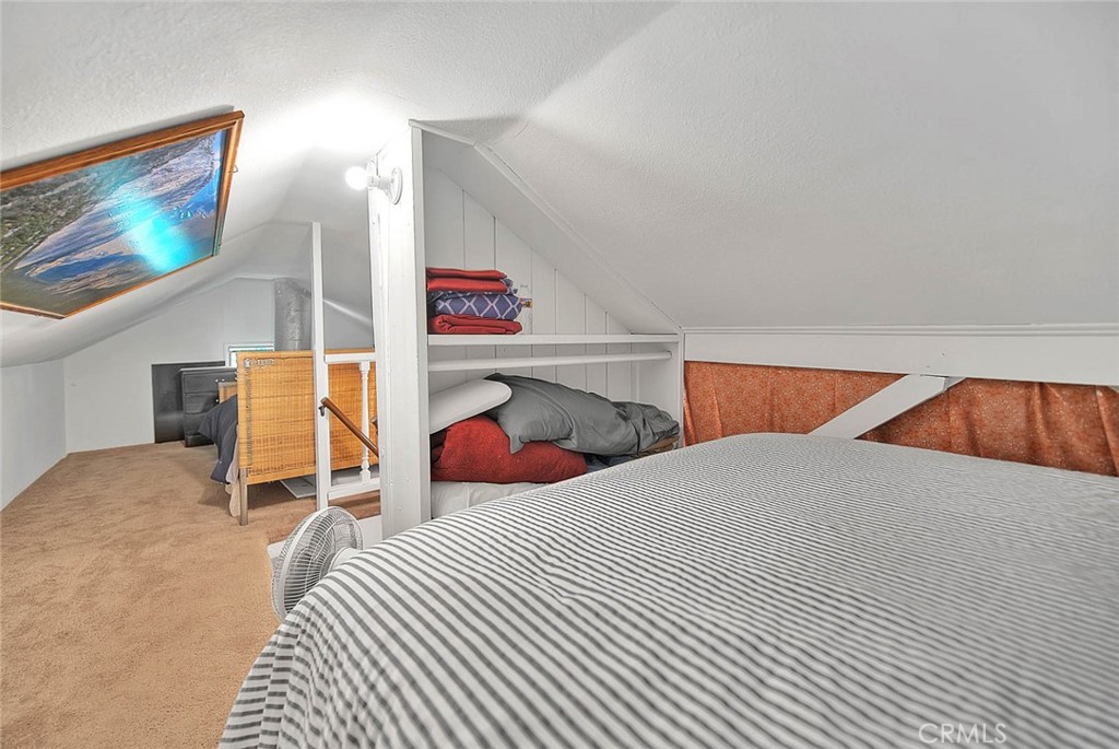 680 Buckingham Property Photo 23