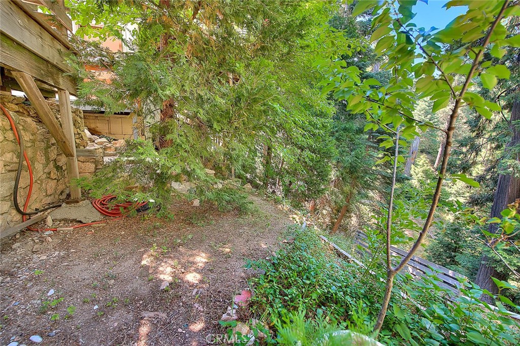 680 Buckingham Property Photo 32