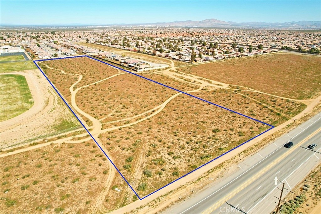 5 Palmdale Property Photo 1