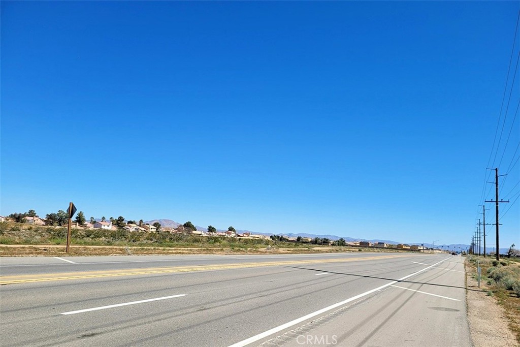 5 Palmdale Property Photo 4