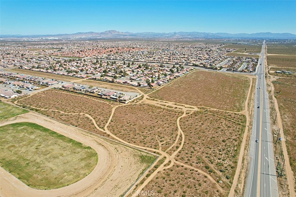 5 Palmdale Property Photo 5