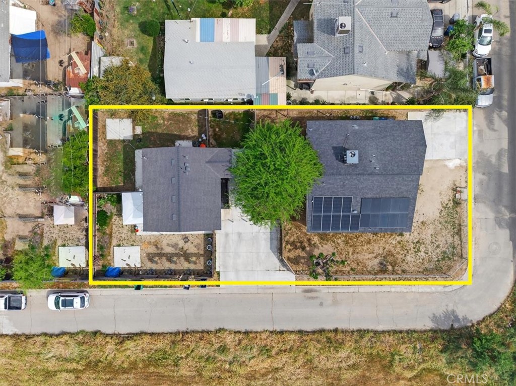 2546 Evergreen Property Photo 1