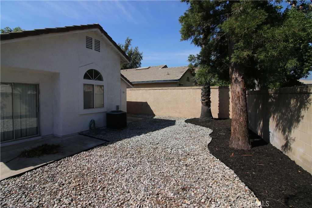 7609 Belpine Property Photo 8