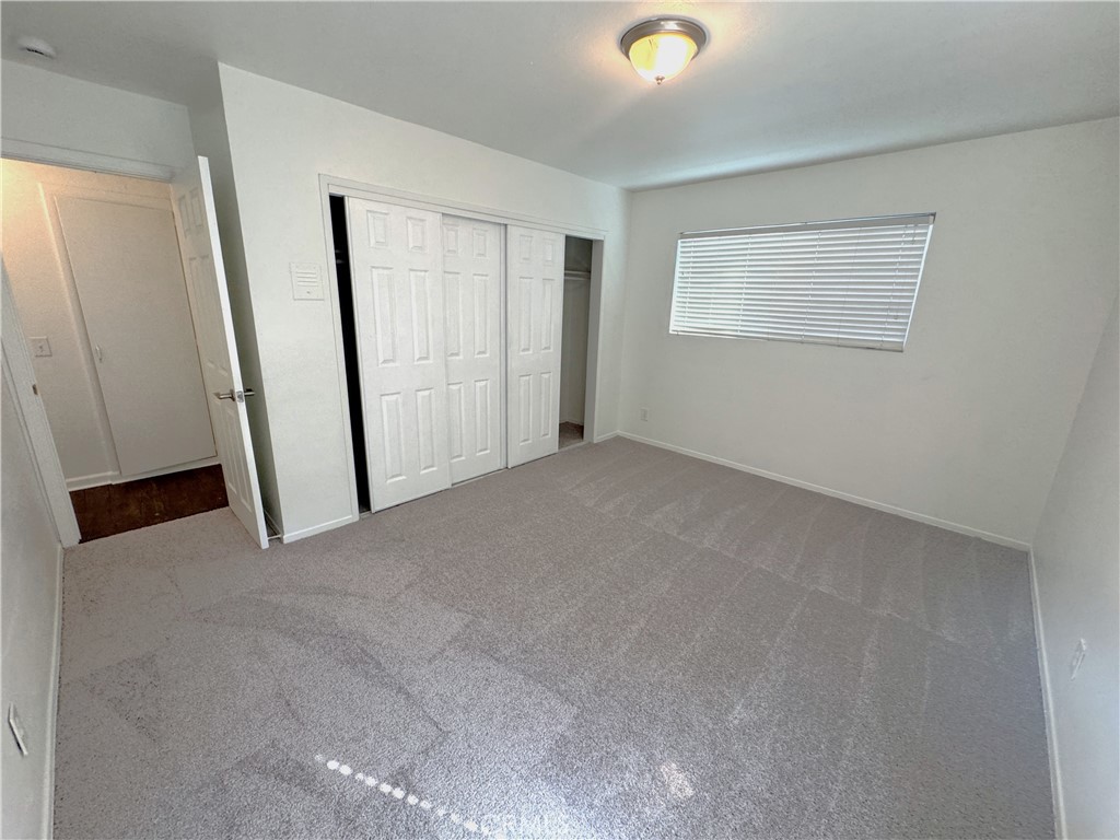 8735 Corbin Avenue Property Photo 10