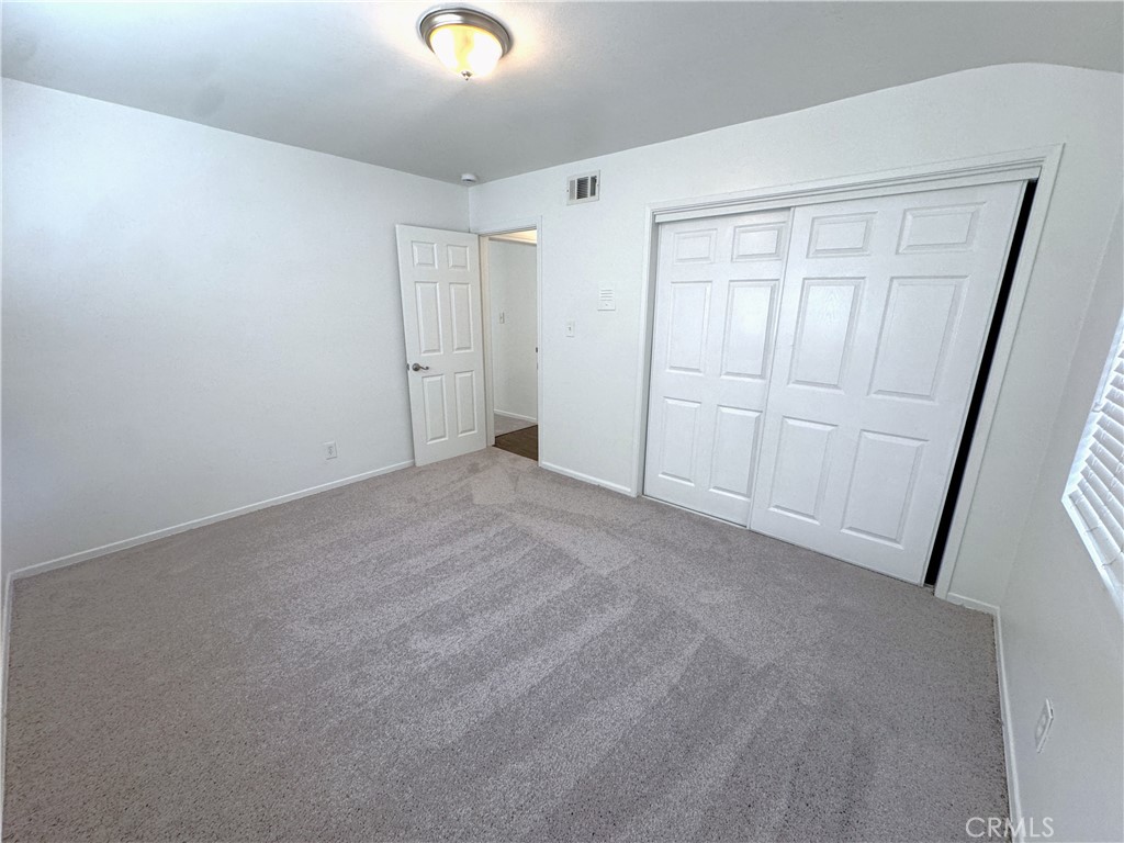 8735 Corbin Avenue Property Photo 12