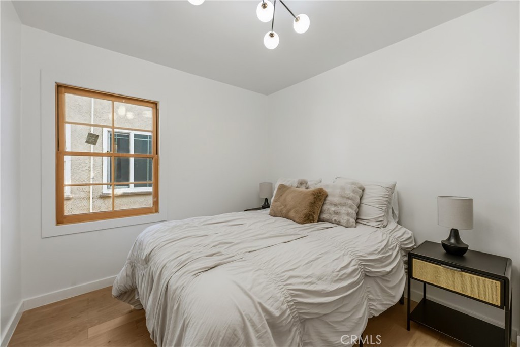 14138 Archwood Property Photo 17