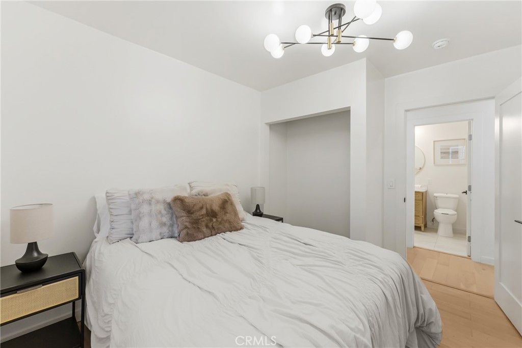 14138 Archwood Property Photo 18