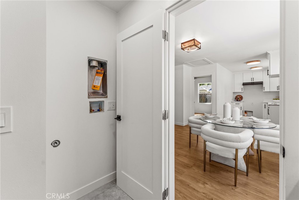 14138 Archwood Property Photo 47