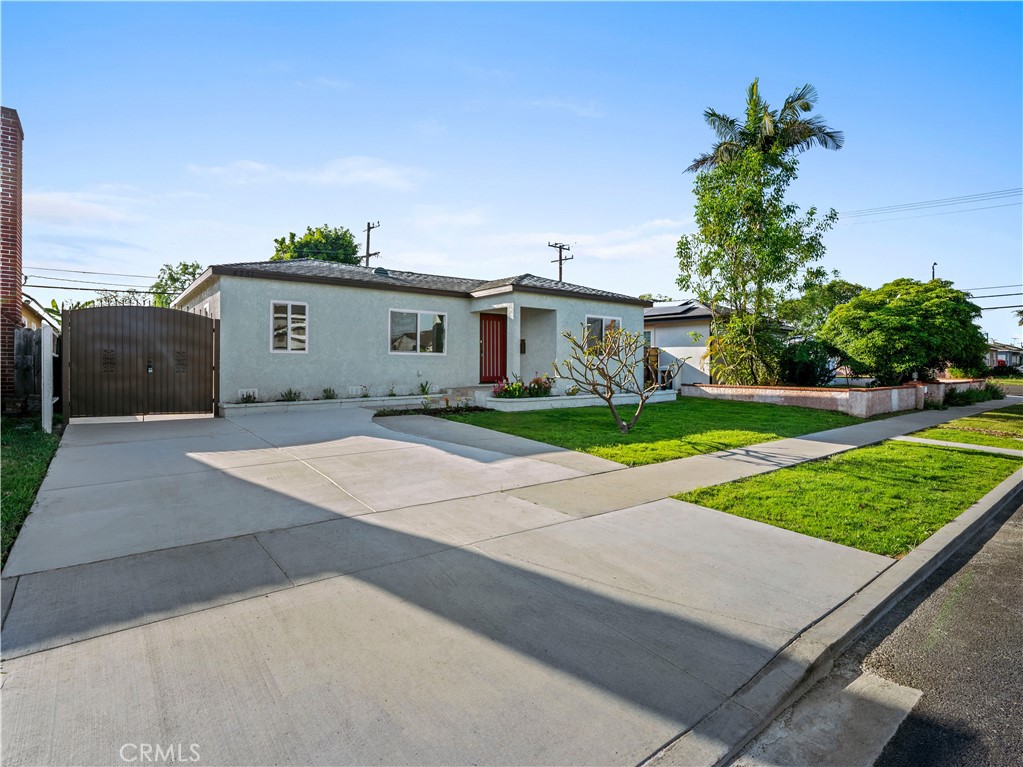4251 Gundry Property Photo 4