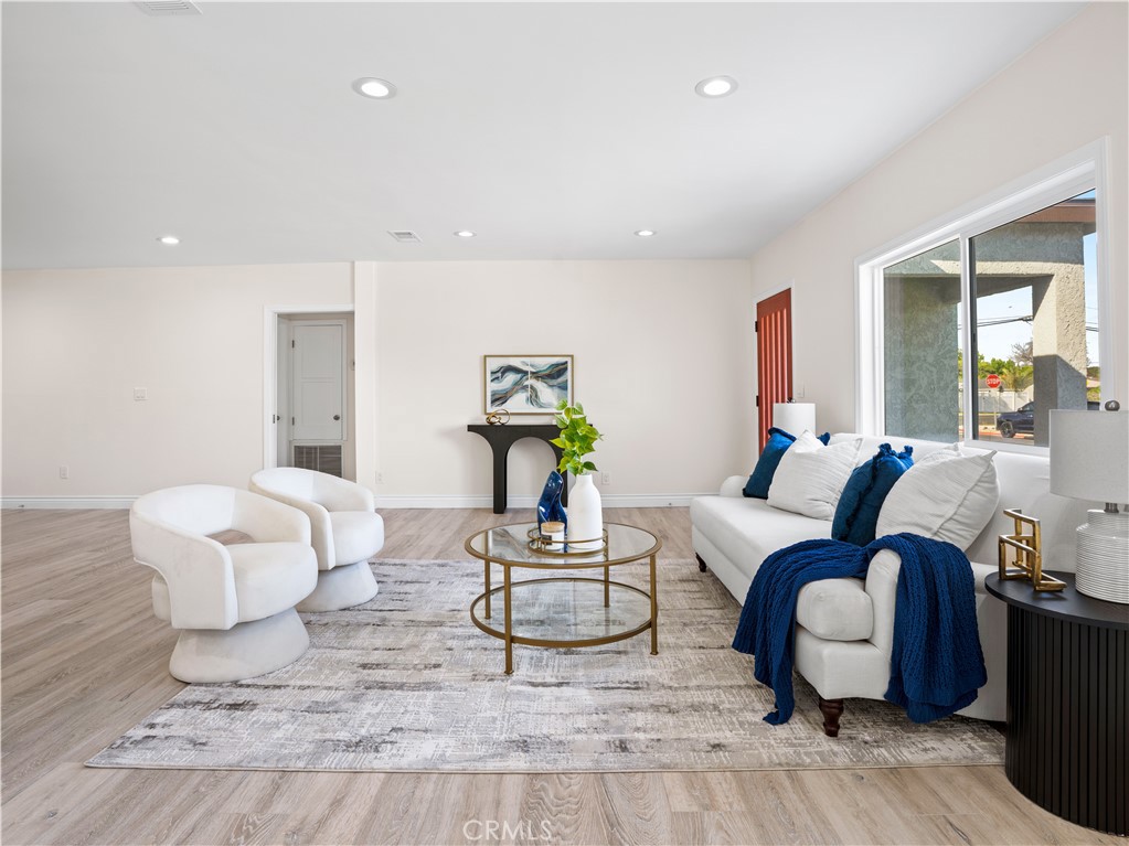 4251 Gundry Property Photo 8