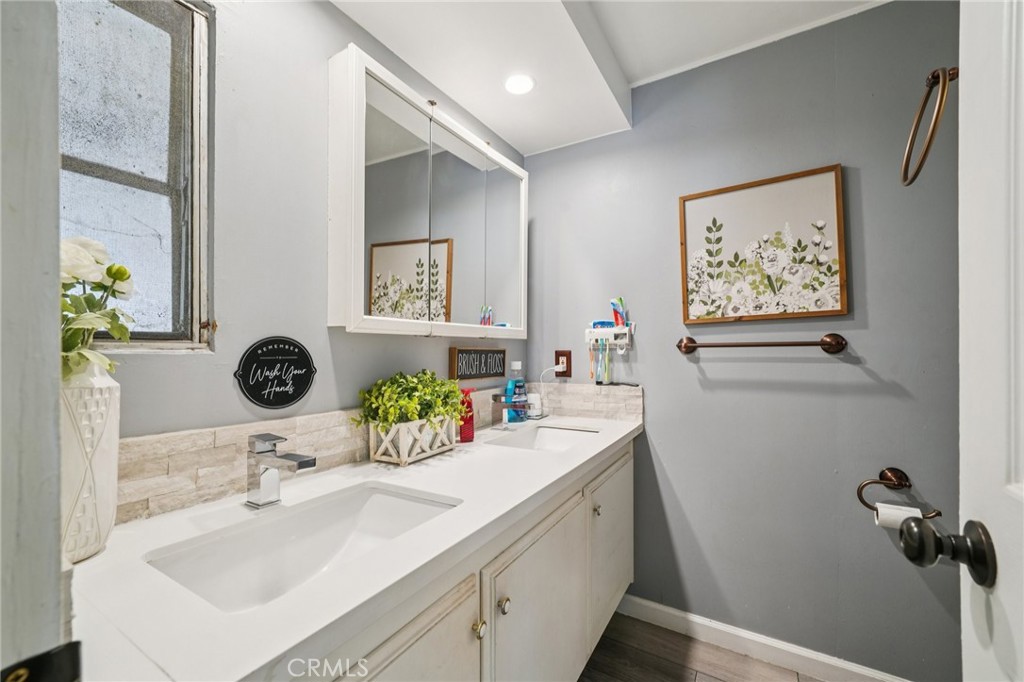 8389 Baker 29 Property Photo 23
