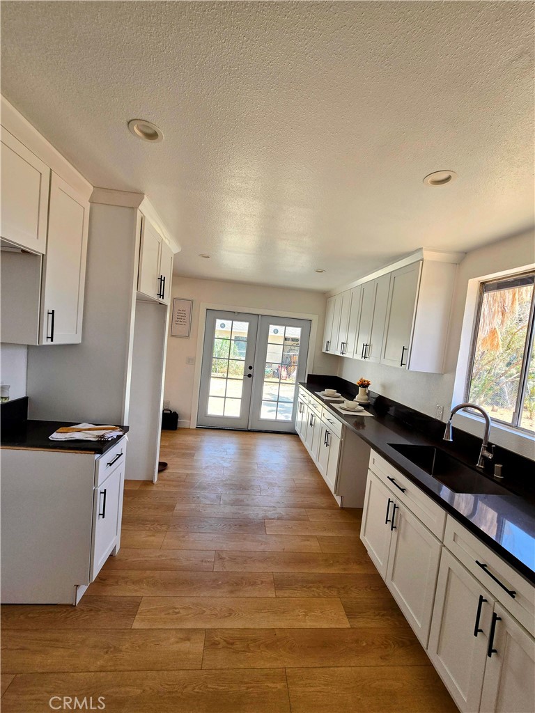 5441 Abronia Avenue Property Photo 11
