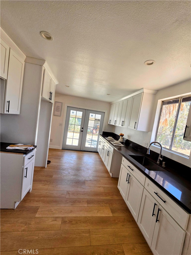 5441 Abronia Avenue Property Photo 14