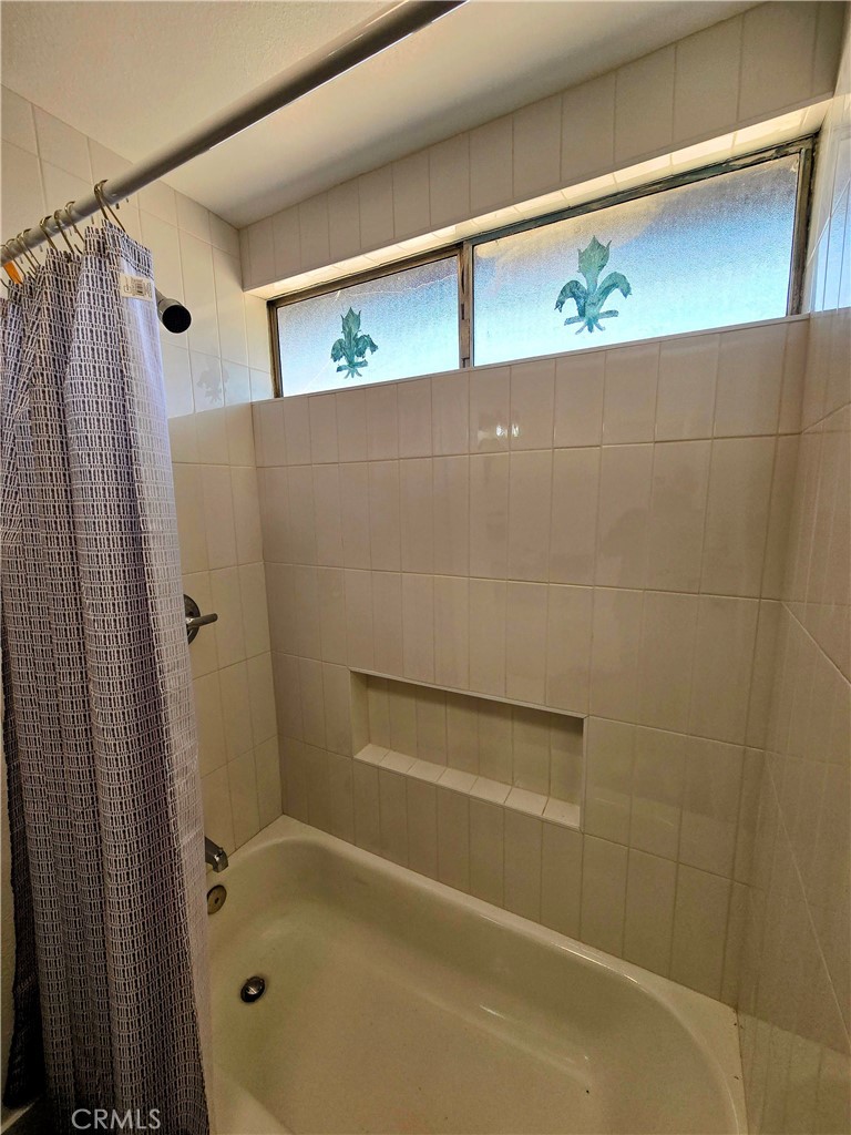5441 Abronia Avenue Property Photo 22