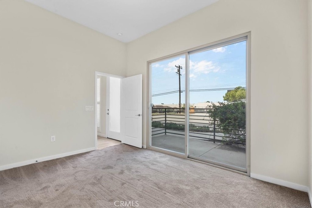 726 Central Avenue Property Photo 14