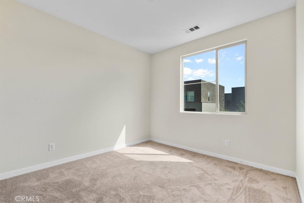726 Central Avenue Property Photo 17