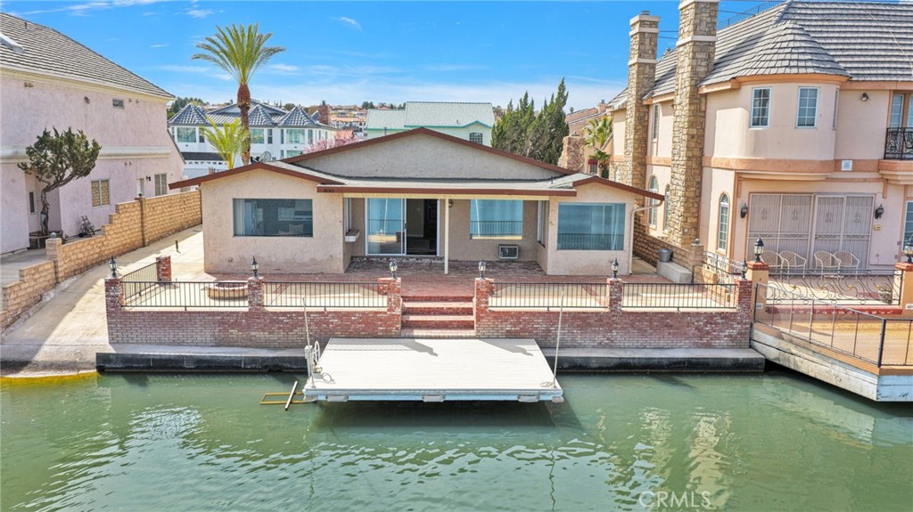 18063 Mariner Drive Property Photo 1