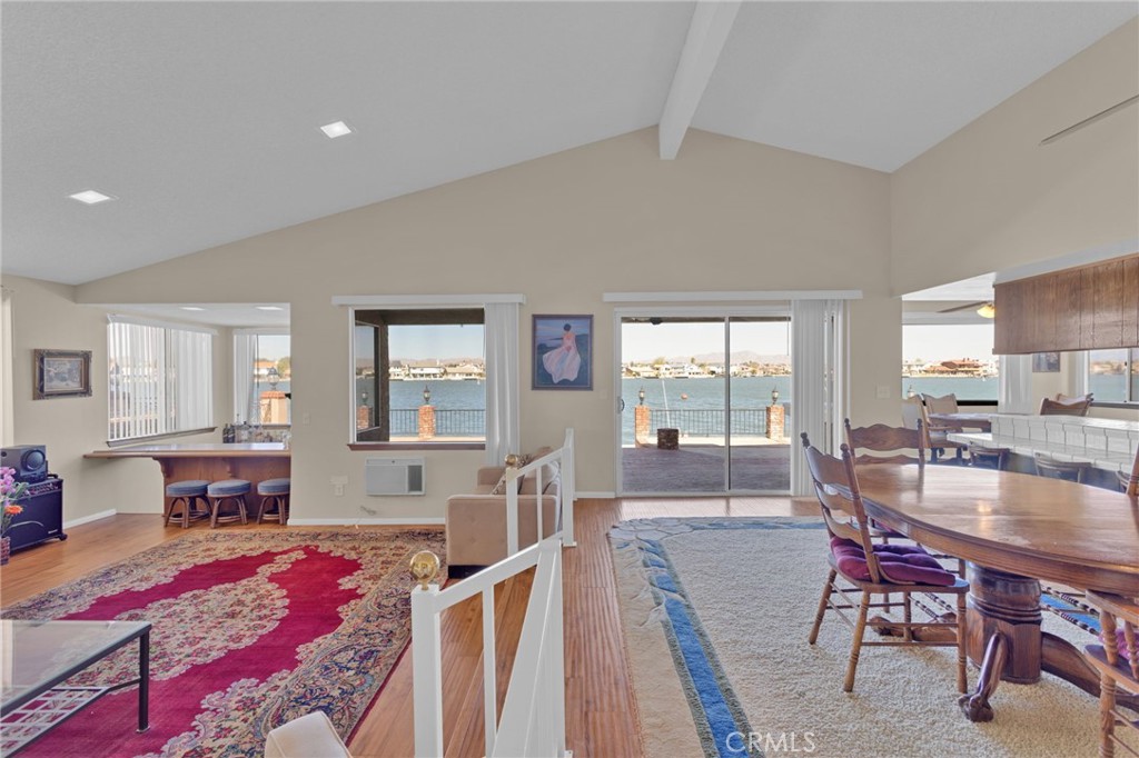 18063 Mariner Drive Property Photo 9