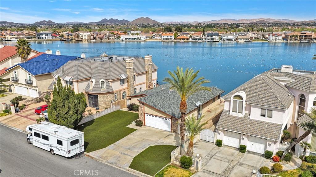 18063 Mariner Drive Property Photo 33