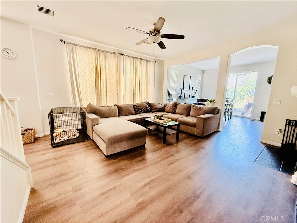 1652 Apollo Way Property Photo 2