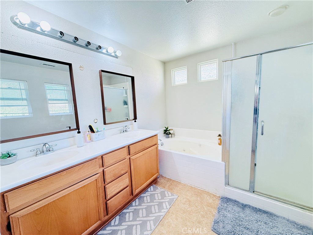 1652 Apollo Way Property Photo 16