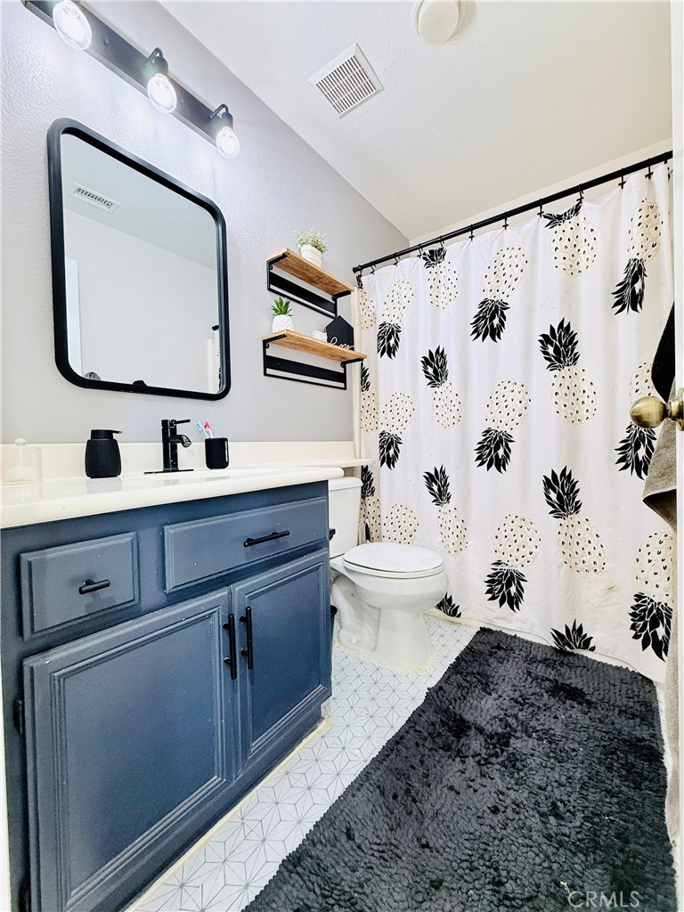 1652 Apollo Way Property Photo 18