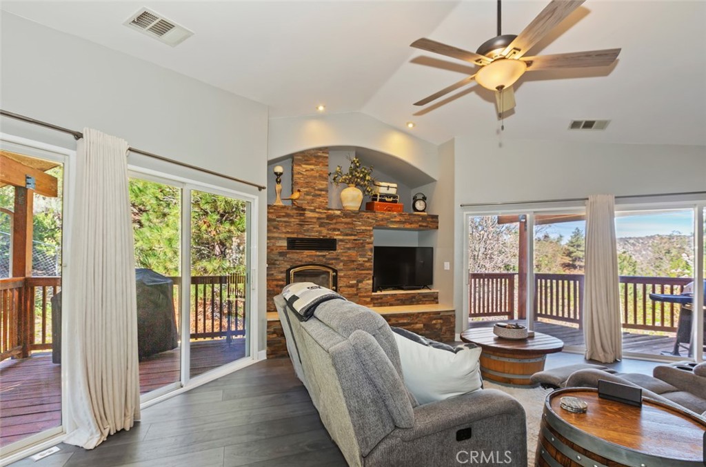 26633 Timberline Drive Property Photo 16