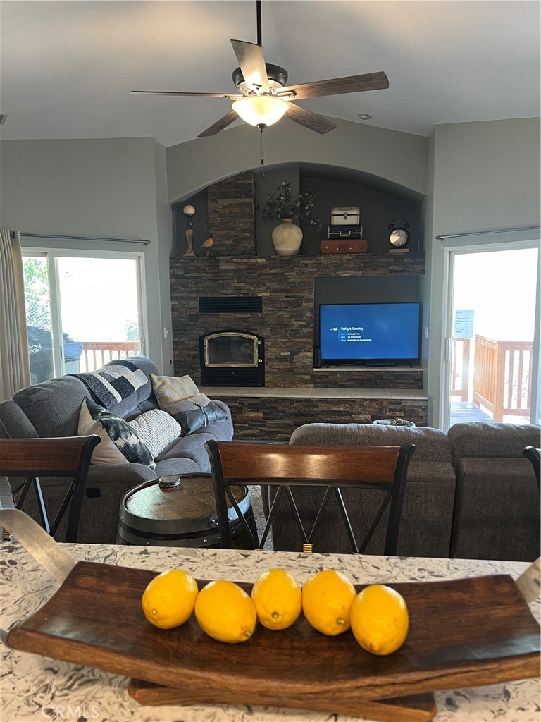 26633 Timberline Drive Property Photo 16