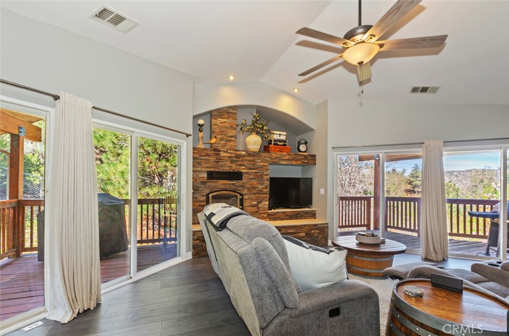 26633 Timberline Drive Property Photo 16