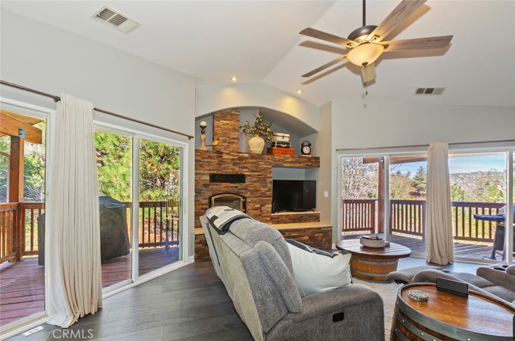 26633 Timberline Drive Property Photo 18