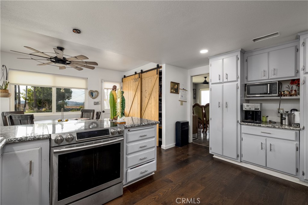 44702 Adobe Drive Property Photo 9