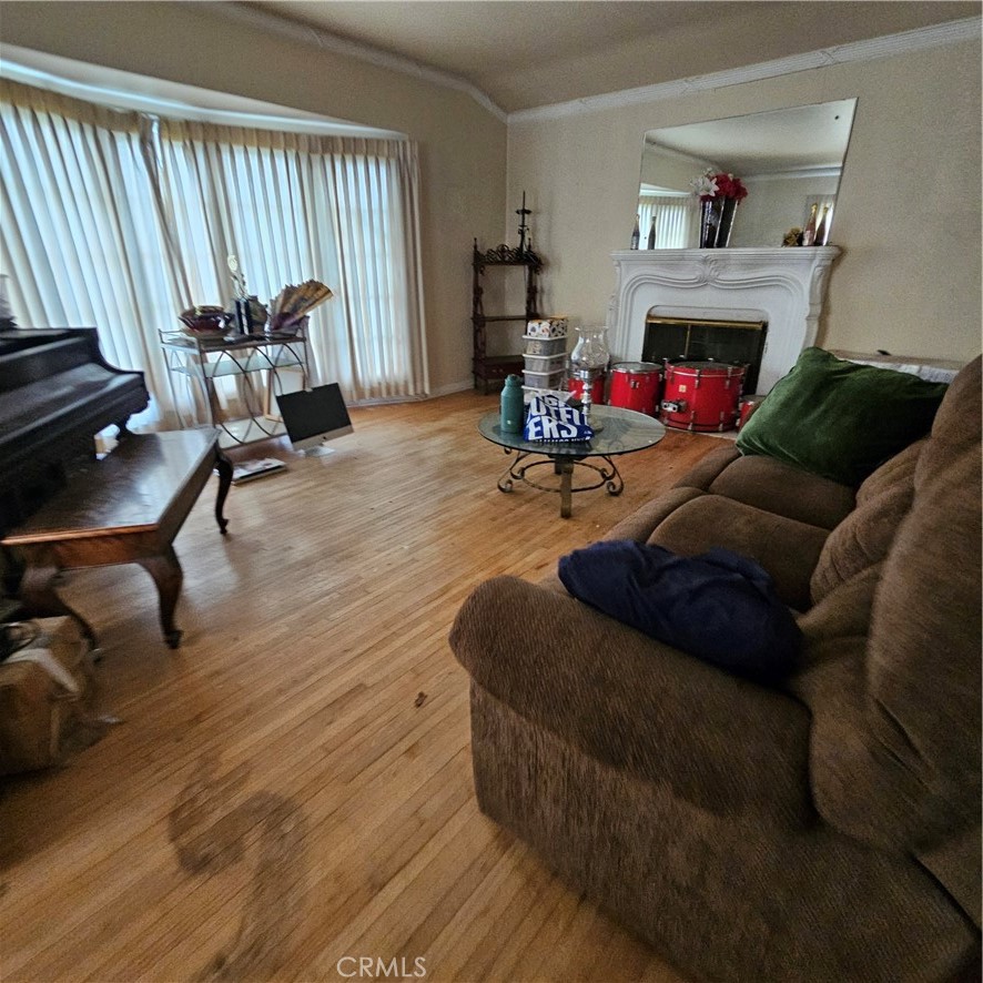 3712 Wellington Road Property Photo 3