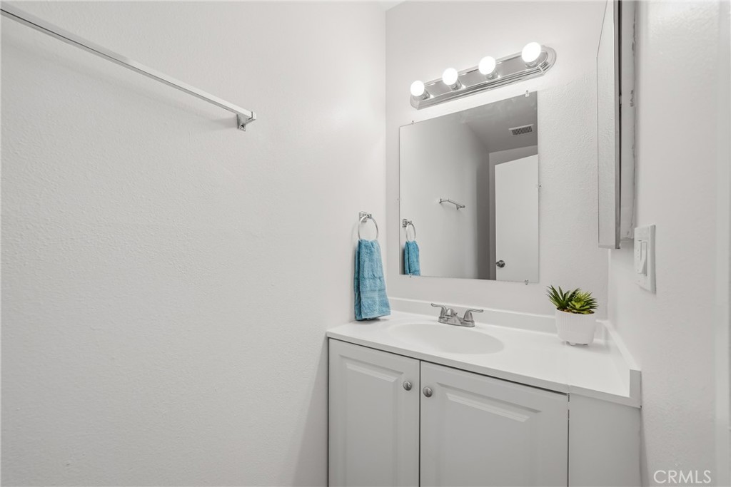 3469 Columbia Property Photo 14