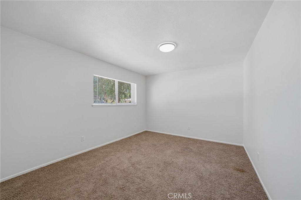 3469 Columbia Property Photo 19