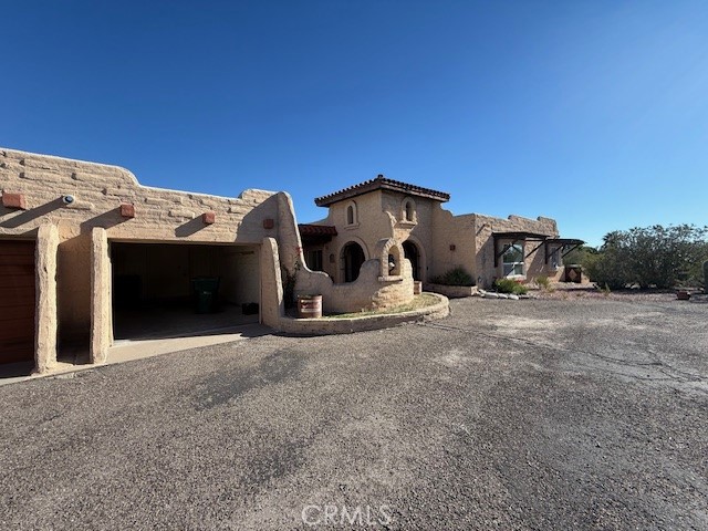 6300 N Camino Miraval Property Photo 4