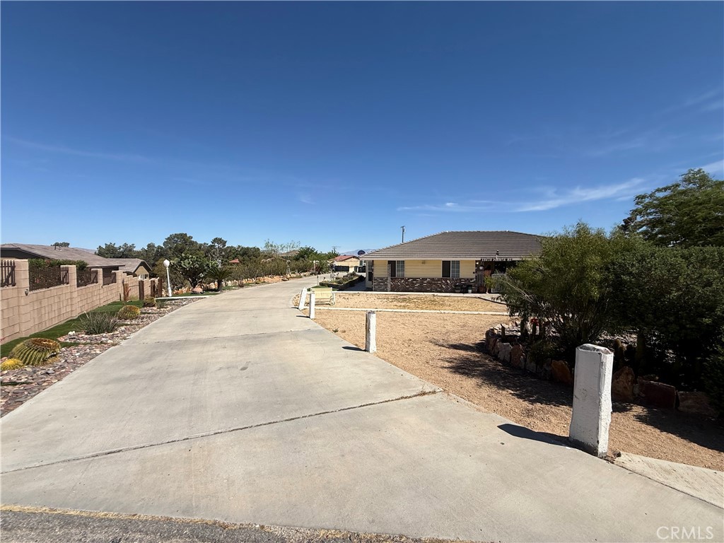 15435 Pirinda Road Property Photo 4