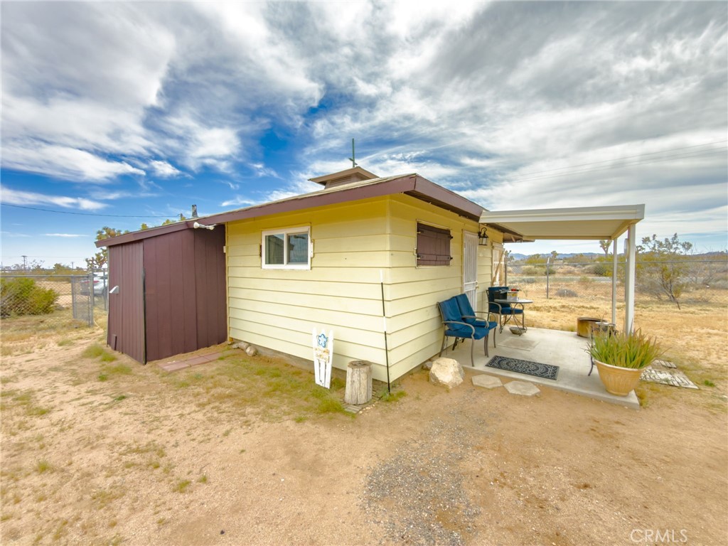 58388 Aberdeen Drive Property Photo 2