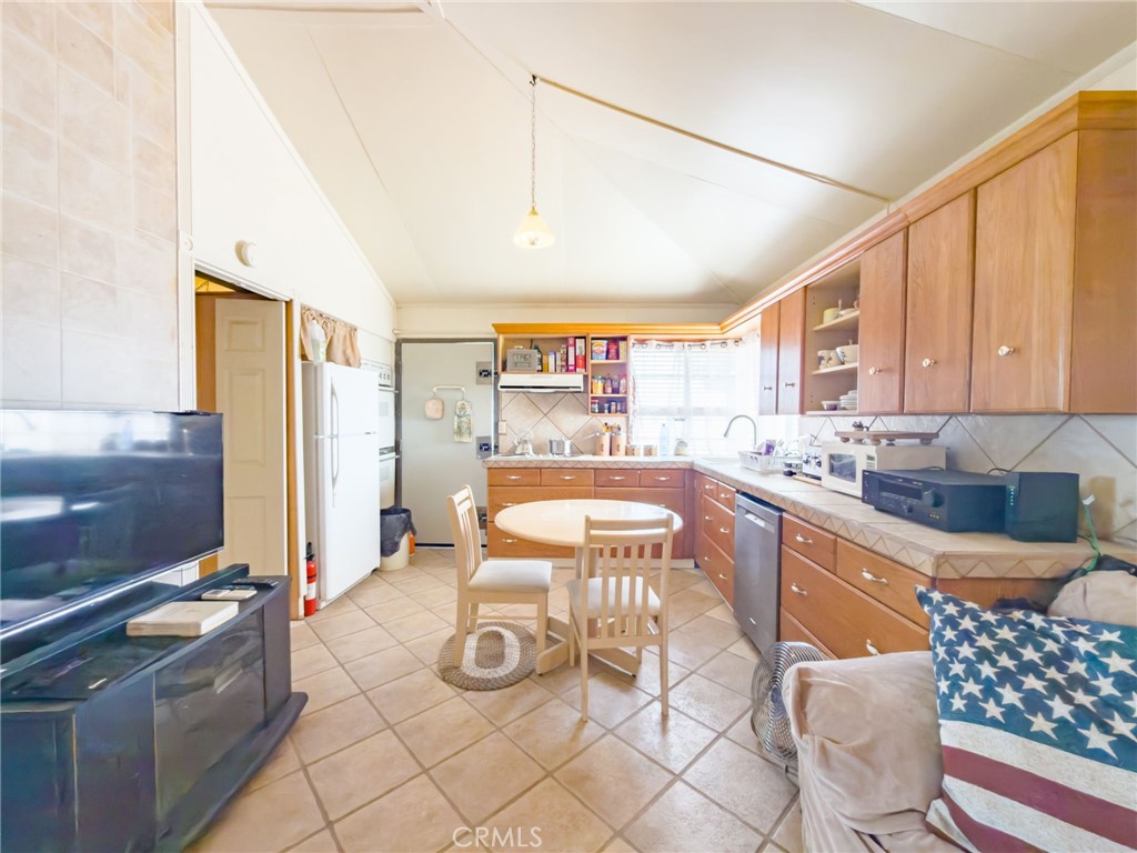 58388 Aberdeen Drive Property Photo 8