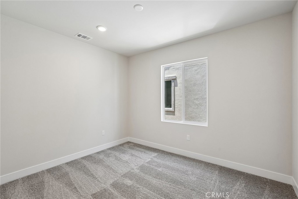 8553 Tamarack Street Property Photo 10