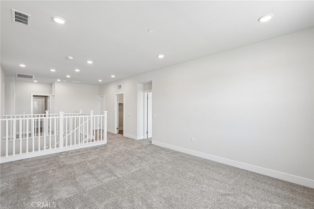 8553 Tamarack Street Property Photo 32