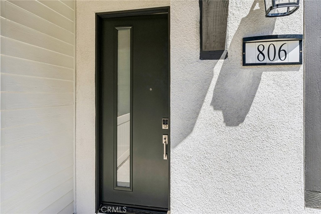 9827 Crossbay Loop 806 Property Photo 5