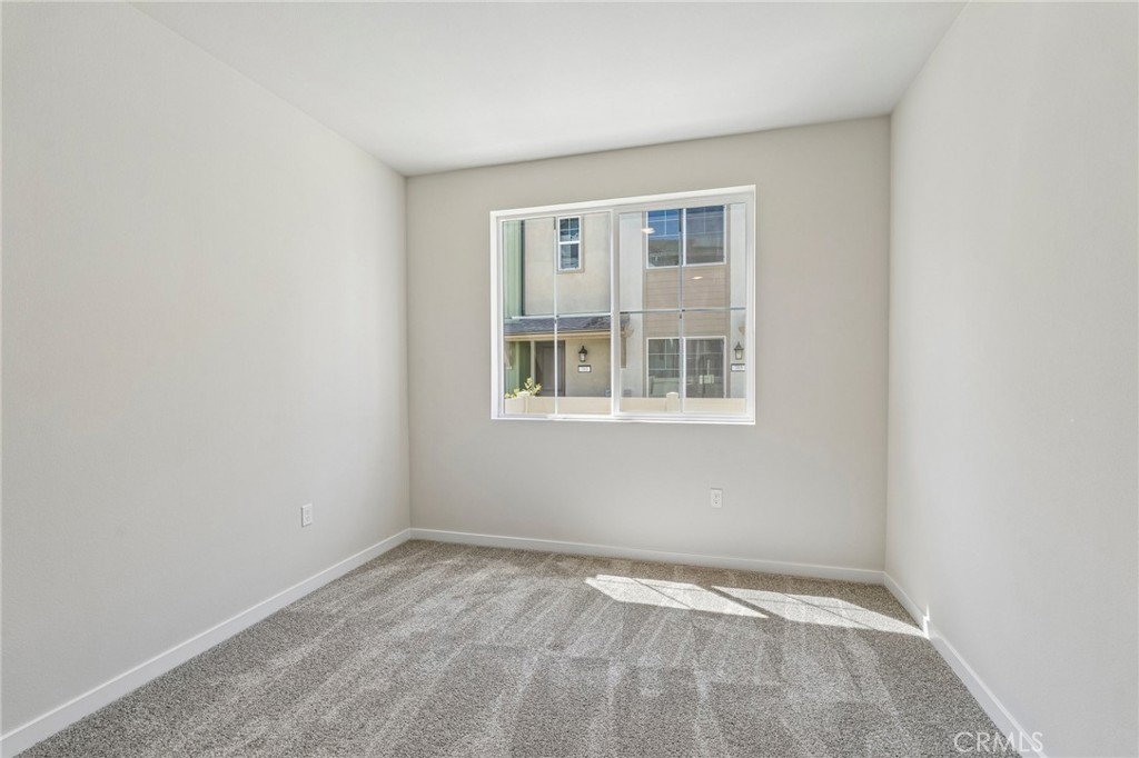 9827 Crossbay Loop 806 Property Photo 14