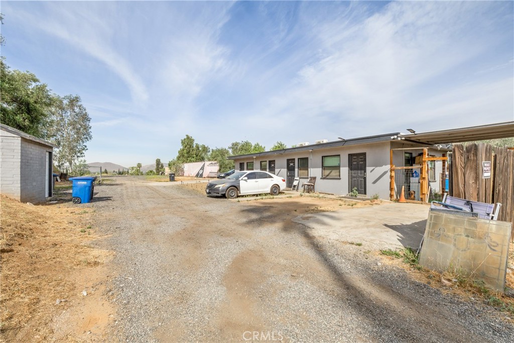 2981 S La Cadena Property Photo 5