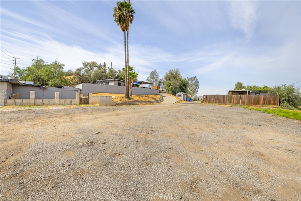2981 S La Cadena Property Photo 10