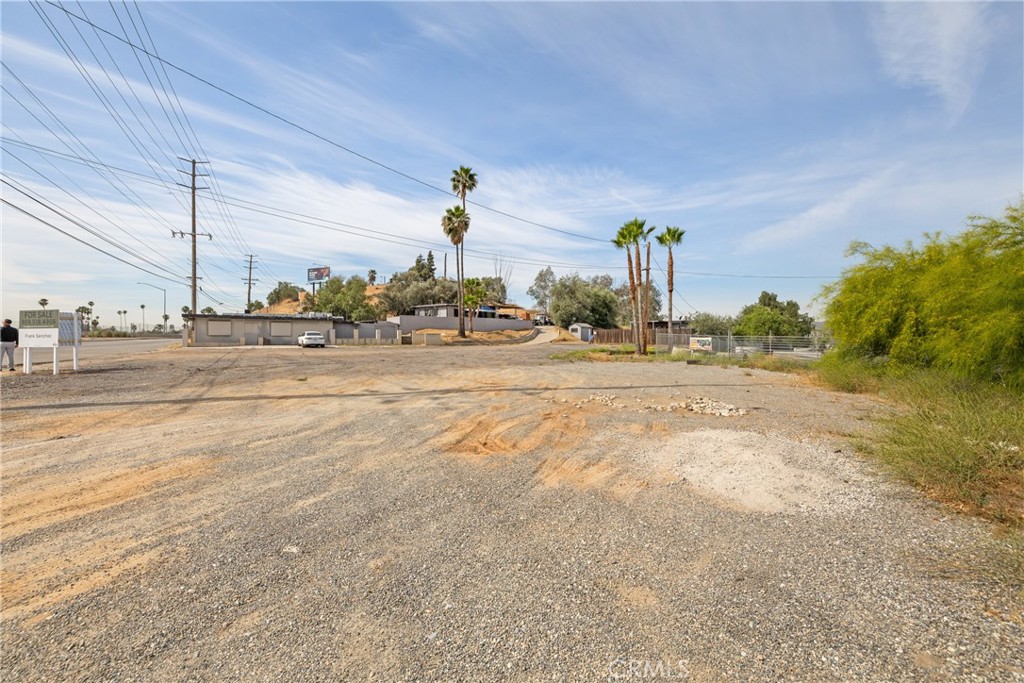 2981 S La Cadena Property Photo 13