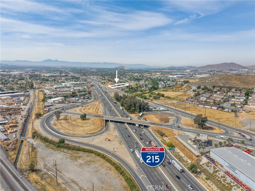 2981 S La Cadena Property Photo 18